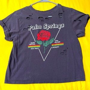 Palm Springs tee with distressing